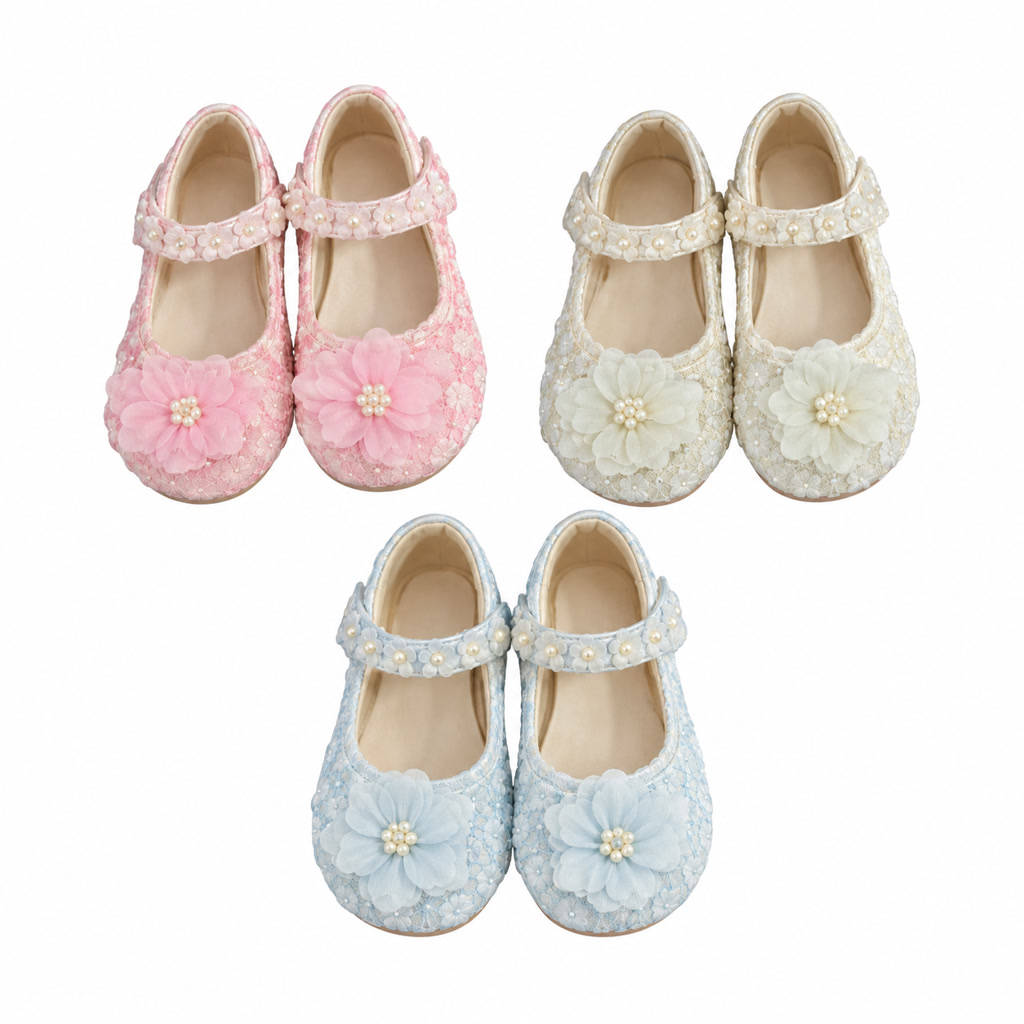 Zapato de charol para niña con lazo sobre punta brillante