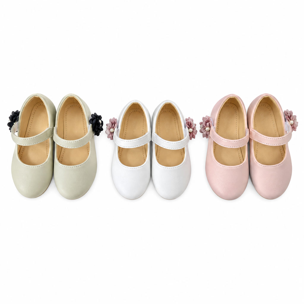 [DLM-1094] Zapato de charol para niña con aplique floral sobre correa lisa